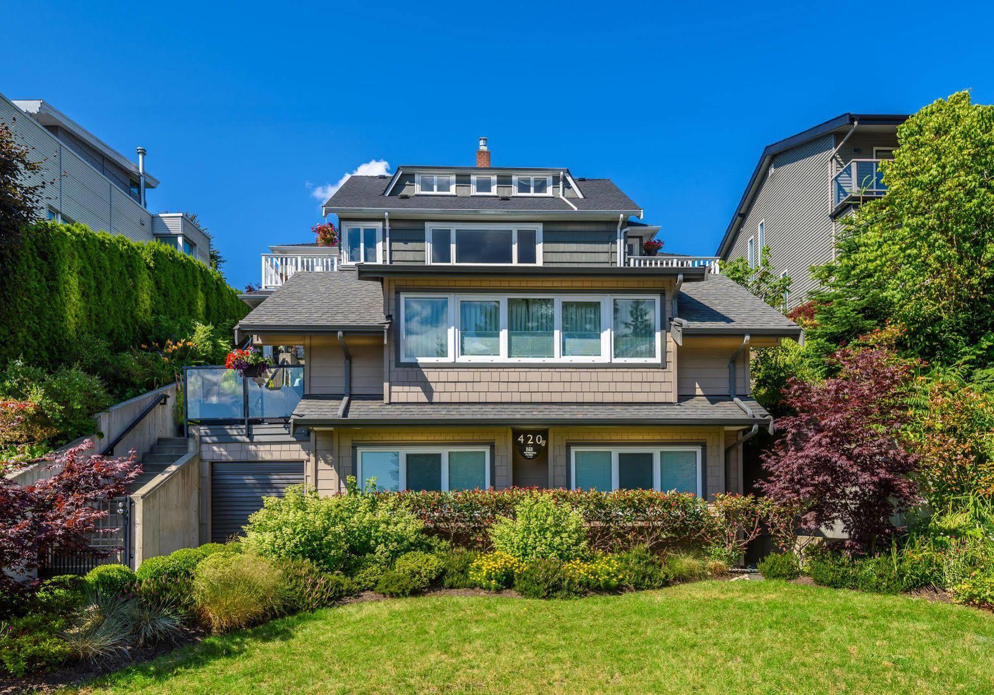 Crystal'S View Bed & Breakfast 노스밴쿠버 외부 사진