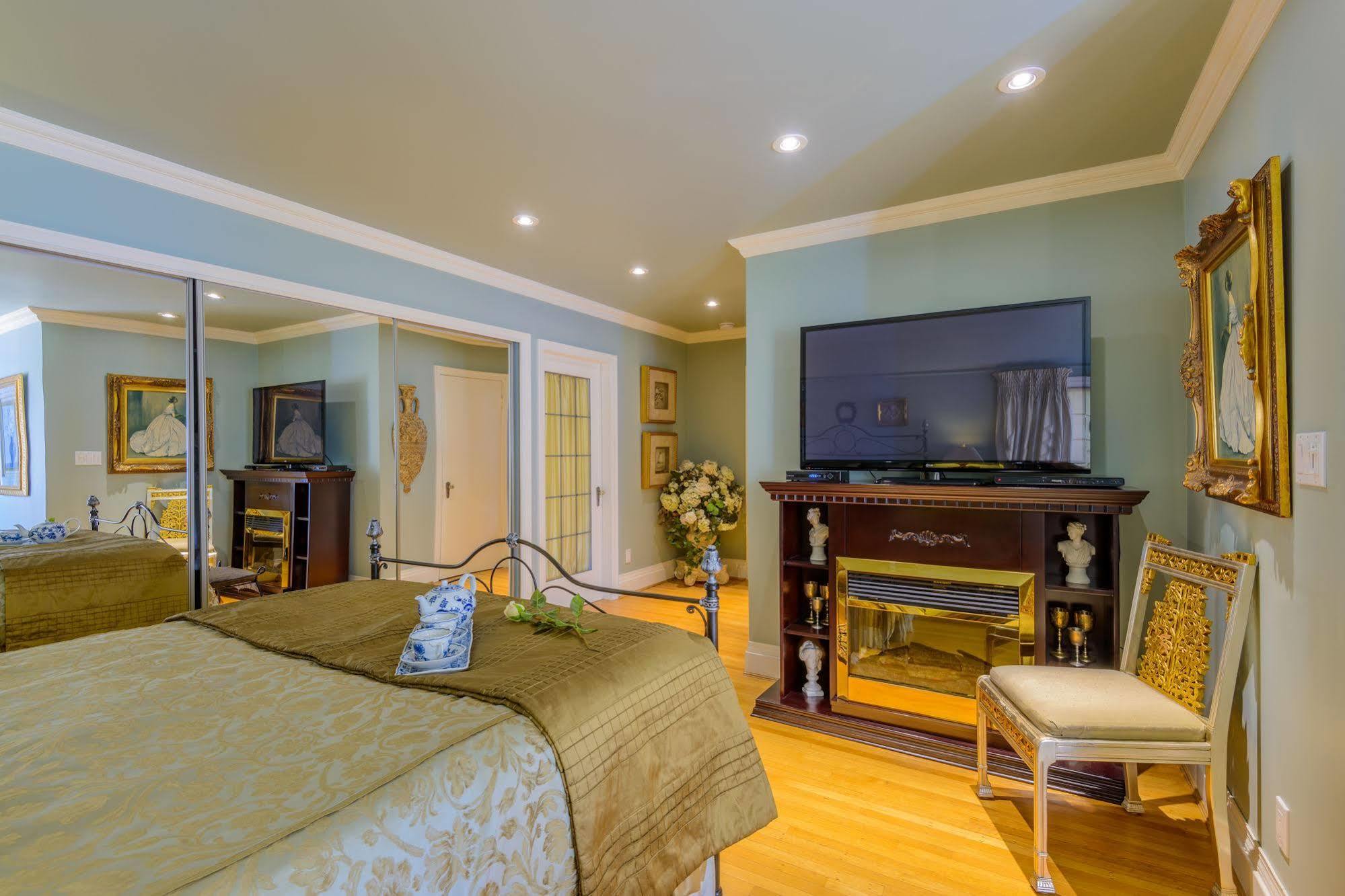 Crystal'S View Bed & Breakfast 노스밴쿠버 외부 사진